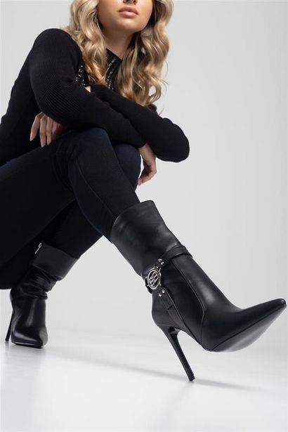 Harness Stiletto Boot offers at R 1399 in Sissy Boy