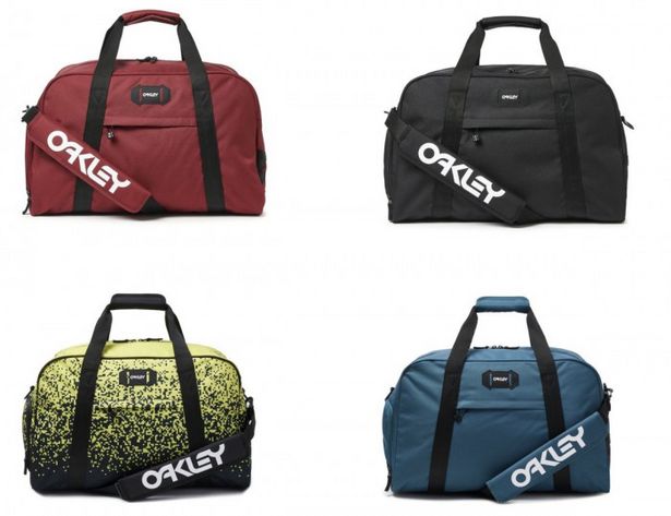 Oakley Street Duffle Bag offers at R 1299,99